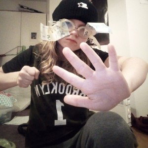 M'c 25 -feikkaa kaiken