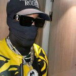 main
crew star