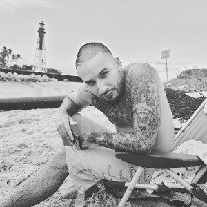 Stay (single) 