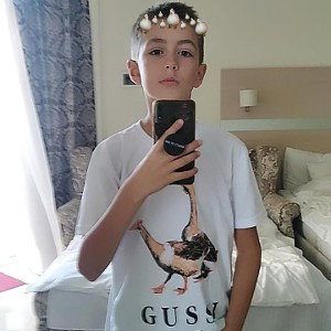 gusi long