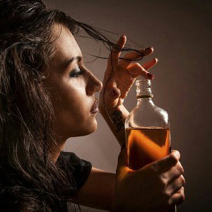 😈'adicta al alcohol'😈