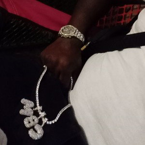 still bring da drug dealers out 
