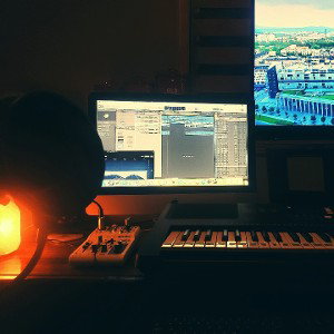 Love Hurts By Dax (cover) by BRHYMEZ 