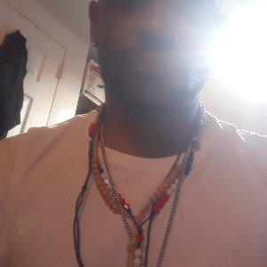 snipp,ets  of meenjoogreeenn"( feel me) "coming soon