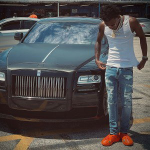 cmahabit ft spazzynitro-First time we met