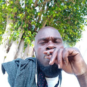 Cedric McNeil - Stacks dats krazy