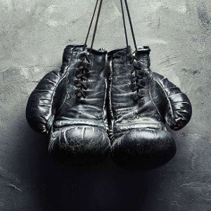 (COMBATE)
