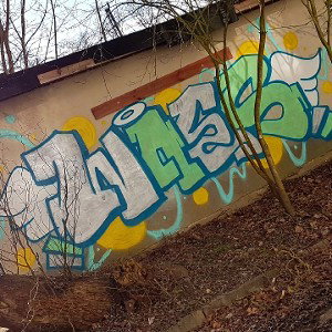 Waes ft. Eller - Pompös