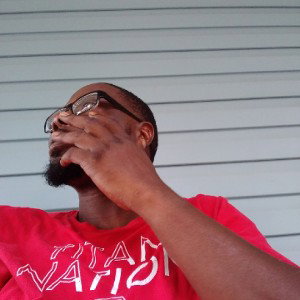 niggias be kissing and be tell telling 