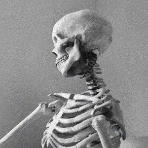 Love Me Like I'm Dead 