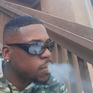 YoungPistal  aka MALIQUE - Dramatically your Majesty 