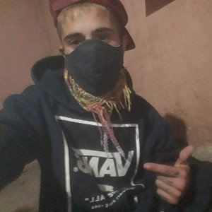 viviendo la vida clandestina