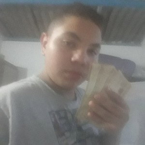 GUGU- Endinheirado 