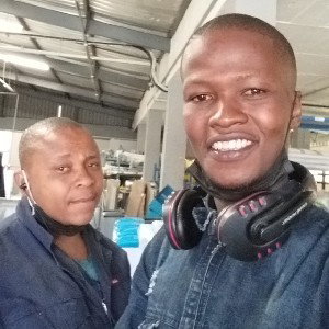 DeProduzar_Ke_Tshepe(On_De_Street_Recorded)