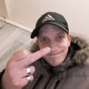 @Dwest auf Akapella du Pisser #Weedhunters 