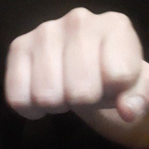 Бей сильнее
