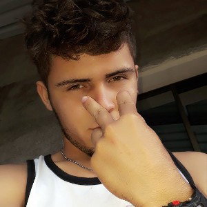 duro y seguro -_-Josehp Abraham 🇳🇮💪