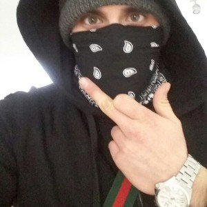 Turban um den Hals