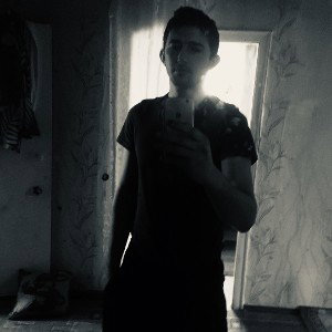 Bass Head (10:11)