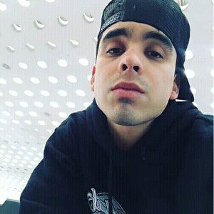 MC DAVO 
