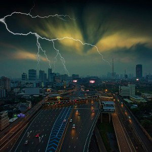 COMING STORM