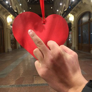 Красное платье 