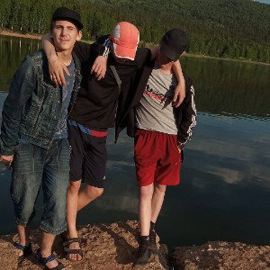 убит из нутри