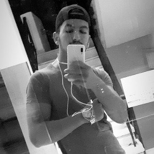 Fake love🖤                      Albanian song 🇦🇱🇦🇱