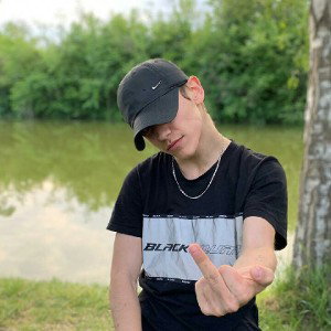 525Scarface - Mit den Jungs (prod by. Yung Hana)