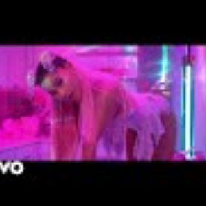 Ariana Grande - 7 rings