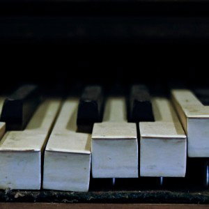 SAD PIANO BEAT (PROD CD BLACK4