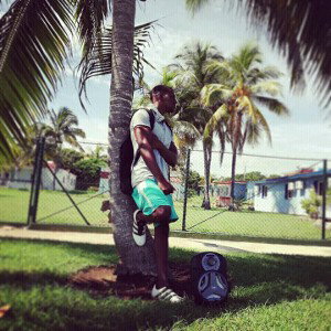 YASMANI---NO-HAY-ESCUSA