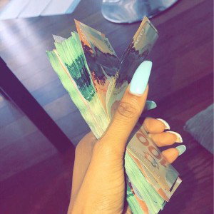 💰 moneybagg 💰 