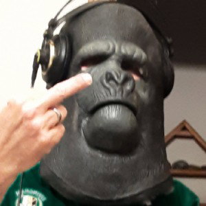 BUCKETLIST AMD IM HOME ALONE WITH A BITCH