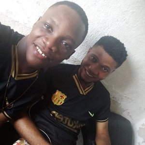 Ephraim fit kizzy. -madness