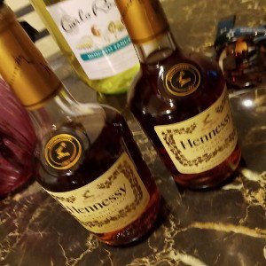 Yung Cylk - Poppin Bottles (RE