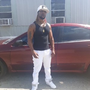 mike larry son