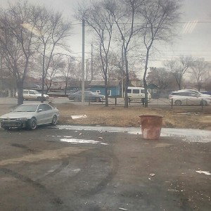 серый город