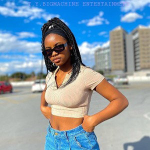 T.Y.BIGMACHINE ft molly ( african beaty)