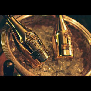 "Armand de Brignac" (Gold Monuments)