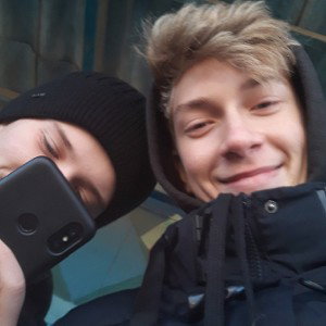 коби