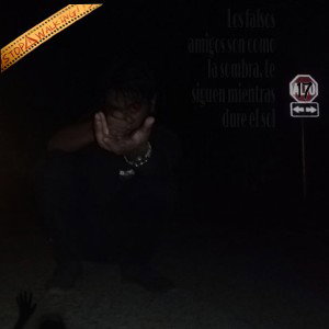 FUMANDO