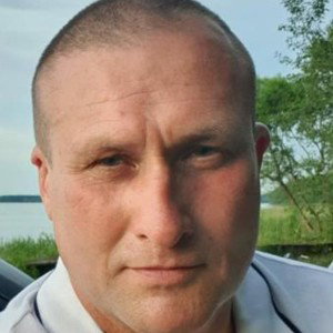 ты конченное чепушило 