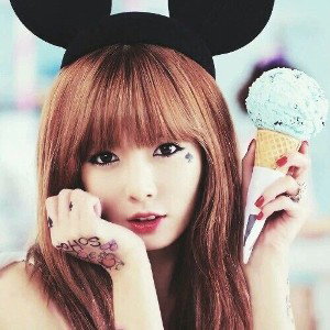 HYUNA (현아) - Ice Cream Ft. Bronco