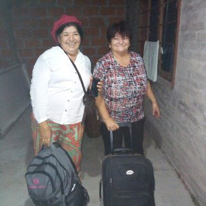 maria y marta de fiesta