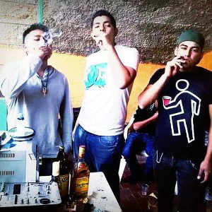 04. De Fiesta En Fiesta - Mc Santos (a.k.a) ArCeus  (Enfoque Producciones )