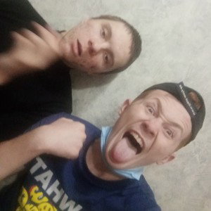 у суки в горле нож