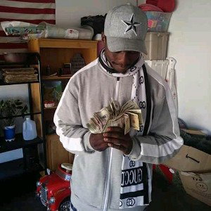 MaccAnCheese-Too Hot (Prod. Fea$t)