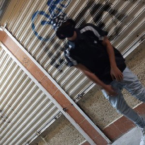 un free ya bien wigh apoyo banda