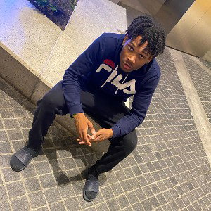 Two23 Breezo - In Here